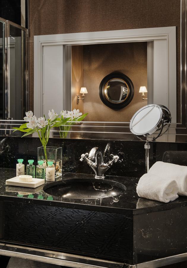 Hotel Rector Salamanca Eksteriør billede Bathroom